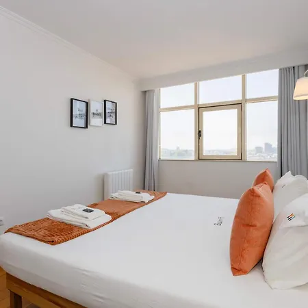 Liiiving In Gaia - Douro Balcony View Apartamento Vila Nova de Gaia