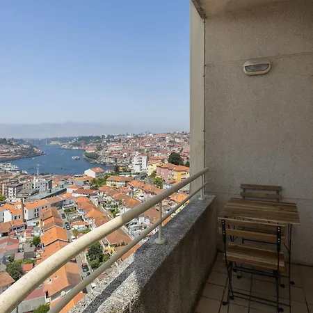Liiiving In Gaia - Douro Balcony View