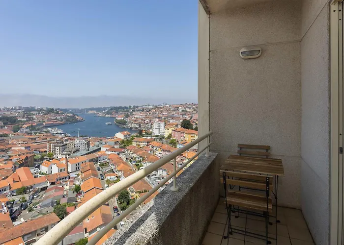 Liiiving In Gaia - Douro Balcony View